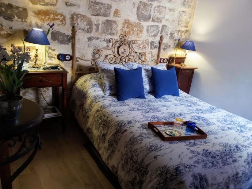 Quarto em Acomodações Particulares En Casa Con Encanto, *